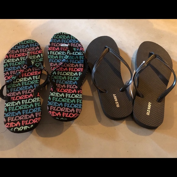 Flip Flops (2 pairs) - Picture 2 of 3